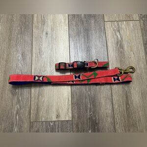 🐶 for small dog leashes & Collar new condition.